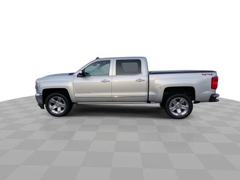 Used 2018 Chevrolet Silverado 1500 LTZ w/ Sport Package image 5