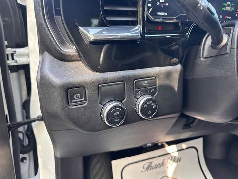 Used 2023 GMC Sierra 1500 SLE RWD image 7