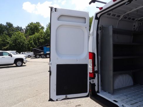 Used 2024 RAM ProMaster 2500 FWD image 40
