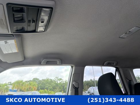 Used 2016 Toyota 4Runner SR5 RWD image 26