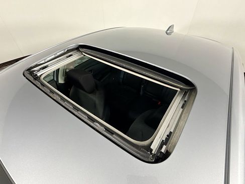 Certified 2023 Honda Accord EX image 19