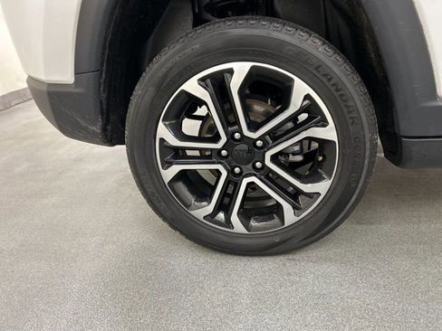 Used 2022 Jeep Compass Limited w/ Sun and Sound Group image 30