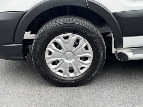 Used 2023 Ford Transit 250 Low Roof w/ Exterior Upgrade Package image 19