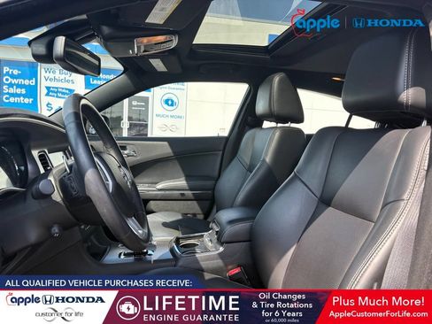 Used 2013 Dodge Charger SXT Plus RWD image 6