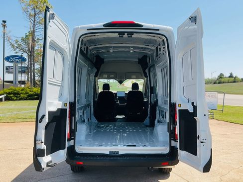 New 2024 Ford Transit 350 148 High Roof image 7