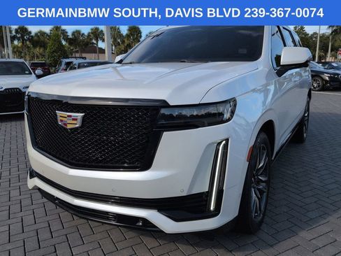 Used 2022 Cadillac Escalade Sport Platinum AWD/4WD image 9