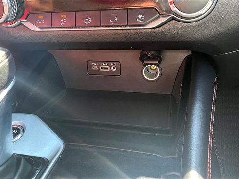 Used 2024 Nissan Altima 2.5 SR FWD image 15
