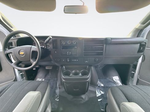 Used 2022 Chevrolet Express 2500 w/ Driver Convenience Package image 14