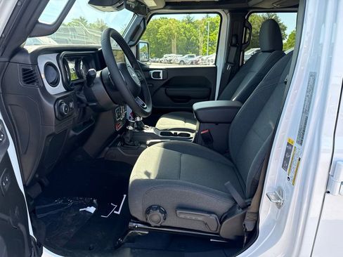 New 2026 Jeep Wrangler Unlimited Sport AWD/4WD image 16