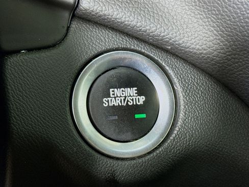 Used 2023 Chevrolet Equinox LT FWD image 21