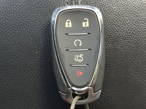 Used 2024 Chevrolet Malibu LT image 22