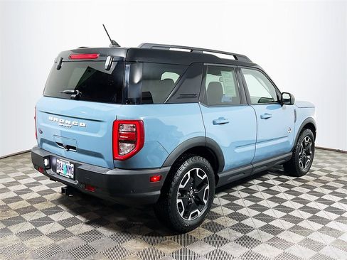 Used 2021 Ford Bronco Sport Outer Banks w/ Outer Banks Package (96D) image 8