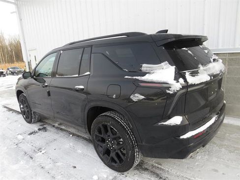 New 2026 Chevrolet Traverse RS w/ LPO, Floor Liner Package image 10