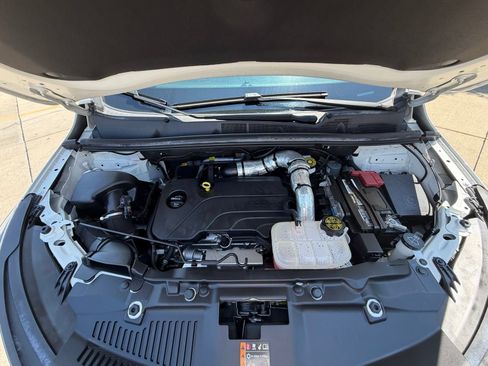 Used 2022 Buick Encore Preferred w/ Safety Package FWD image 36