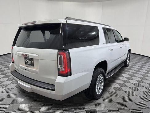Used 2020 GMC Yukon XL SLT AWD/4WD image 7