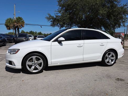 Used 2018 Audi A3 2.0T Premium FWD image 4