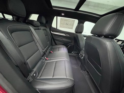 New 2026 GMC Terrain Elevation w/ Elevation Premium Package image 40