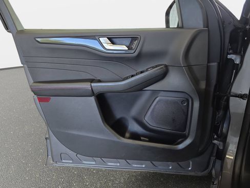 Certified 2024 Ford Escape ST-Line AWD/4WD image 25