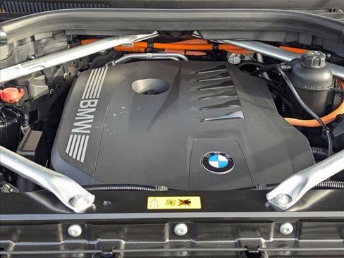 New 2026 BMW X5 xDrive50e image 15