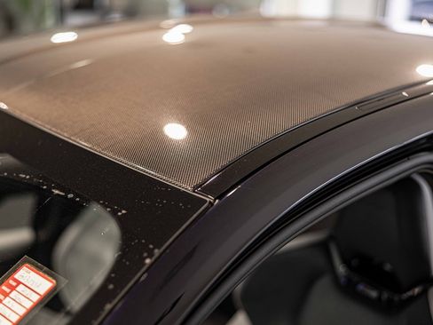 Used 2025 BMW M5 w/ Carbon Package image 18