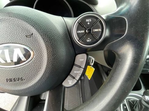 Used 2016 Kia Soul w/ Convenience Package FWD image 28