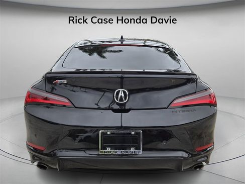 Used 2023 Acura Integra A-Spec image 6