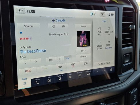 Certified 2023 Ford F150 Platinum w/ Equipment Group 701A High image 18