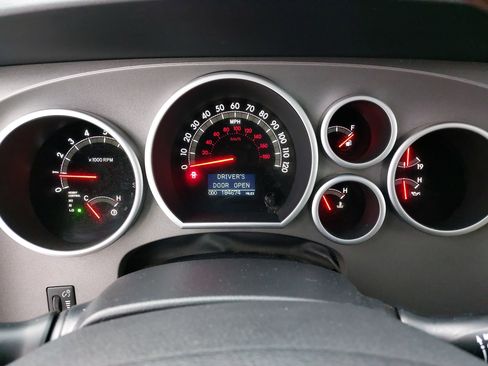 Used 2012 Toyota Sequoia Platinum image 23