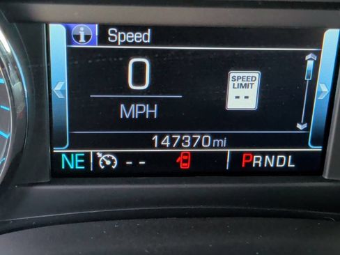 Used 2017 Chevrolet Suburban LT AWD/4WD image 21