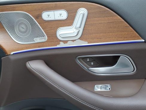 Used 2022 Mercedes-Benz GLE 350 4MATIC image 8