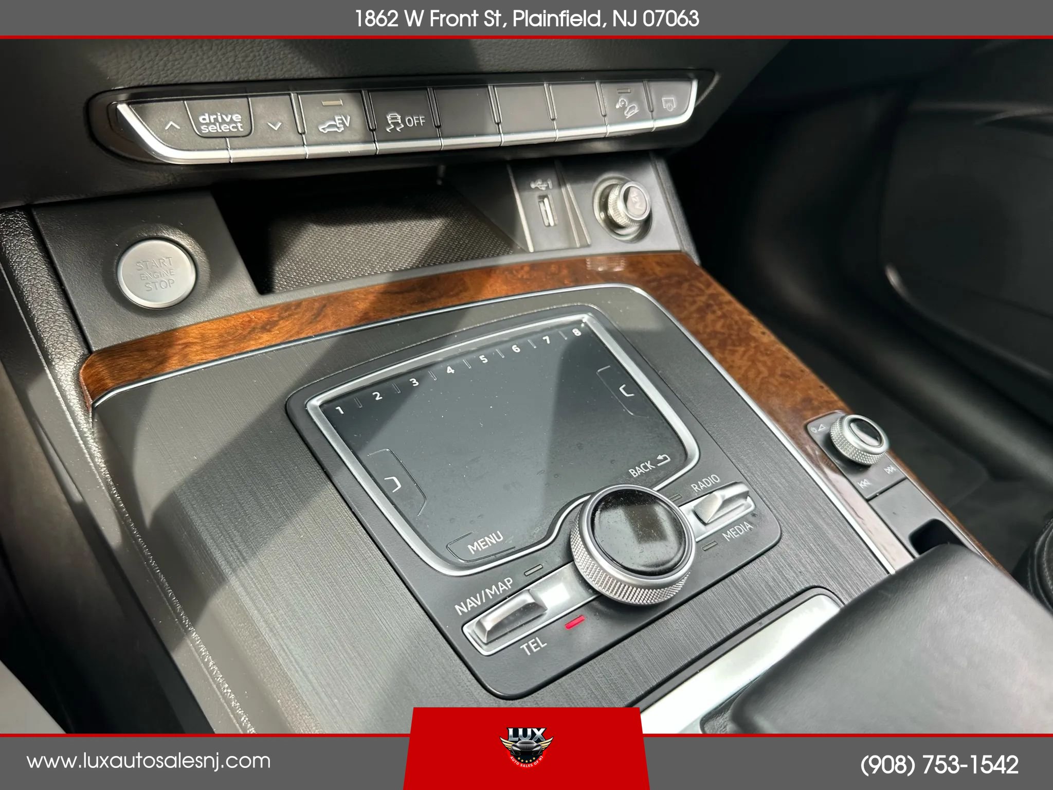 Used 2020 Audi Q5 e Premium w/ Convenience Package AWD/4WD image 52