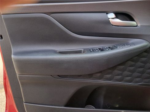 Used 2019 Hyundai Santa Fe SE AWD/4WD image 20