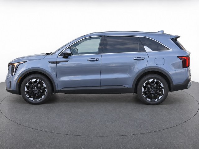 Used 2024 Kia Sorento S w/ Panoramic Sunroof Package FWD image 6