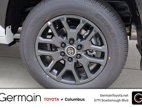 Certified 2024 Toyota Sequoia Platinum AWD/4WD image 12