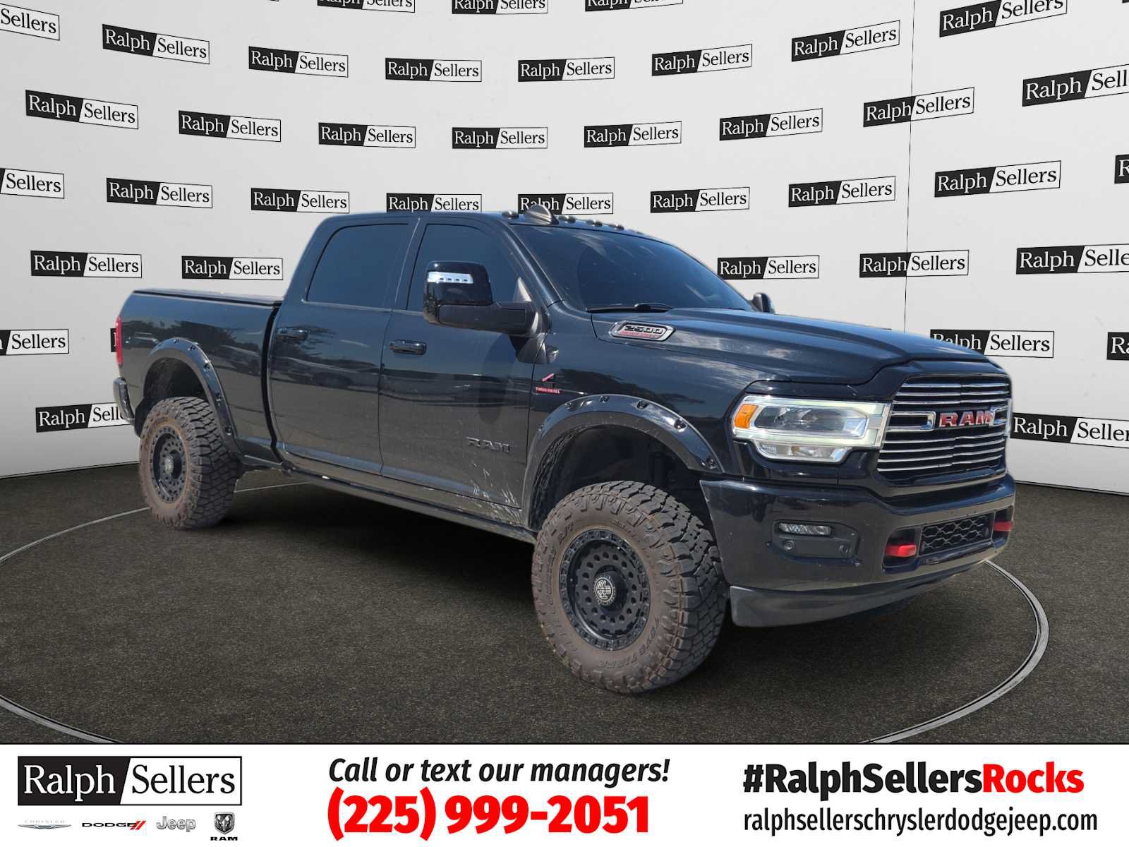 Used 2024 RAM 2500 Laramie AWD/4WD image 1
