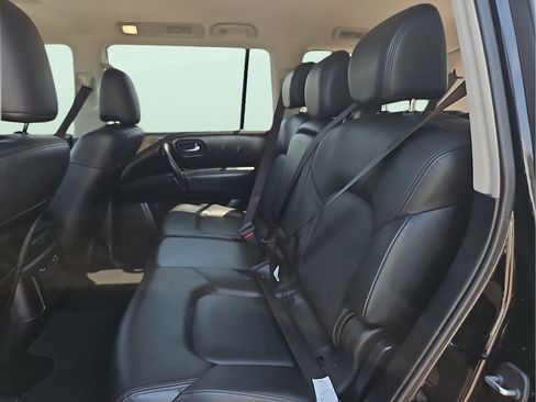 Used 2024 Nissan Armada SL AWD/4WD image 10