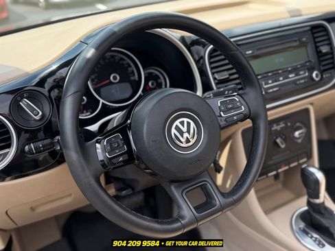 Used 2014 Volkswagen Beetle 1.8T FWD image 17
