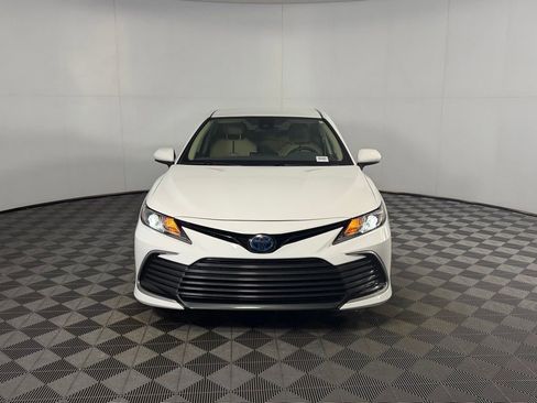 Used 2024 Toyota Camry LE image 9