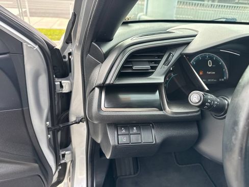 Used 2020 Honda Civic EX image 15