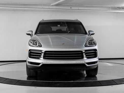 Certified 2020 Porsche Cayenne image 10
