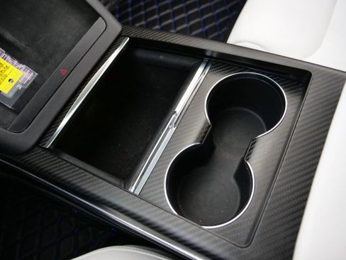 Used 2021 Tesla Model S Plaid image 19