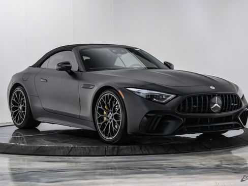 Used 2022 Mercedes-Benz SL 55 AMG 4MATIC image 32