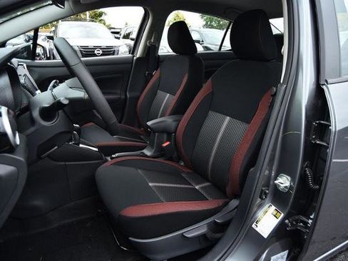 New 2025 Nissan Versa SR w/ Trunk Package image 18