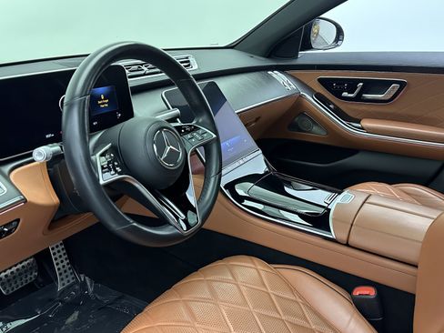 Used 2021 Mercedes-Benz S 580 4MATIC Sedan image 11