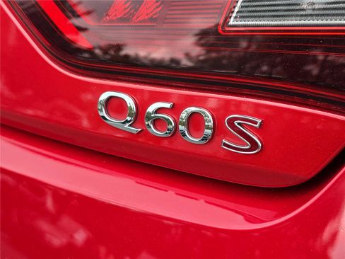 Used 2019 INFINITI Q60 Red Sport 400 w/ Cargo Package image 5
