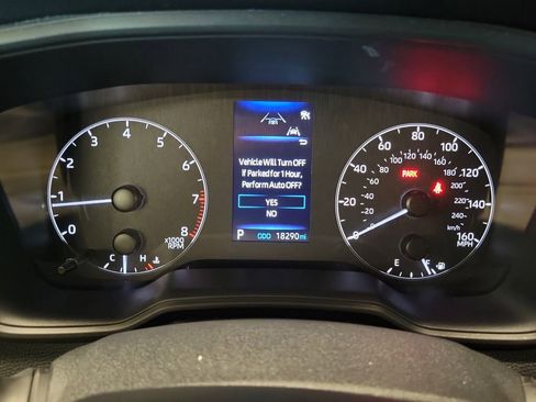 Certified 2024 Toyota Corolla Cross LE w/ Moonroof Package image 18