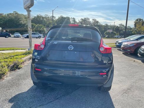 Used 2011 Nissan Juke SV FWD image 7