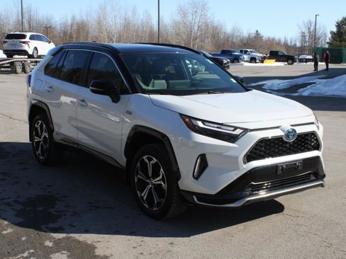 Used 2023 Toyota RAV4 XSE w/ Weather Package image 3