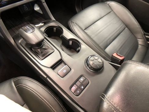 Certified 2024 Ford Ranger Lariat AWD/4WD image 18