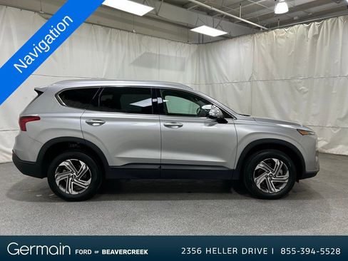 Used 2023 Hyundai Santa Fe SEL image 2